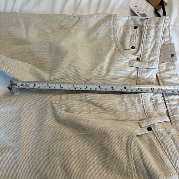 Ksubi 
Brooklyn Mid High Rise Relaxed Straight Leg, Cream Size 25 - Picture 15 of 17